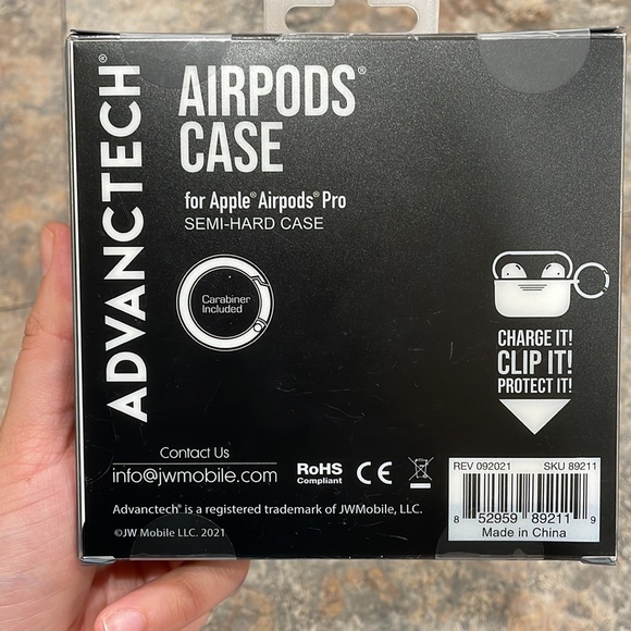 Advanctech AirPods case for Apple AirPods Pro cow animal print NWT key ring gift - Picture 3 of 6